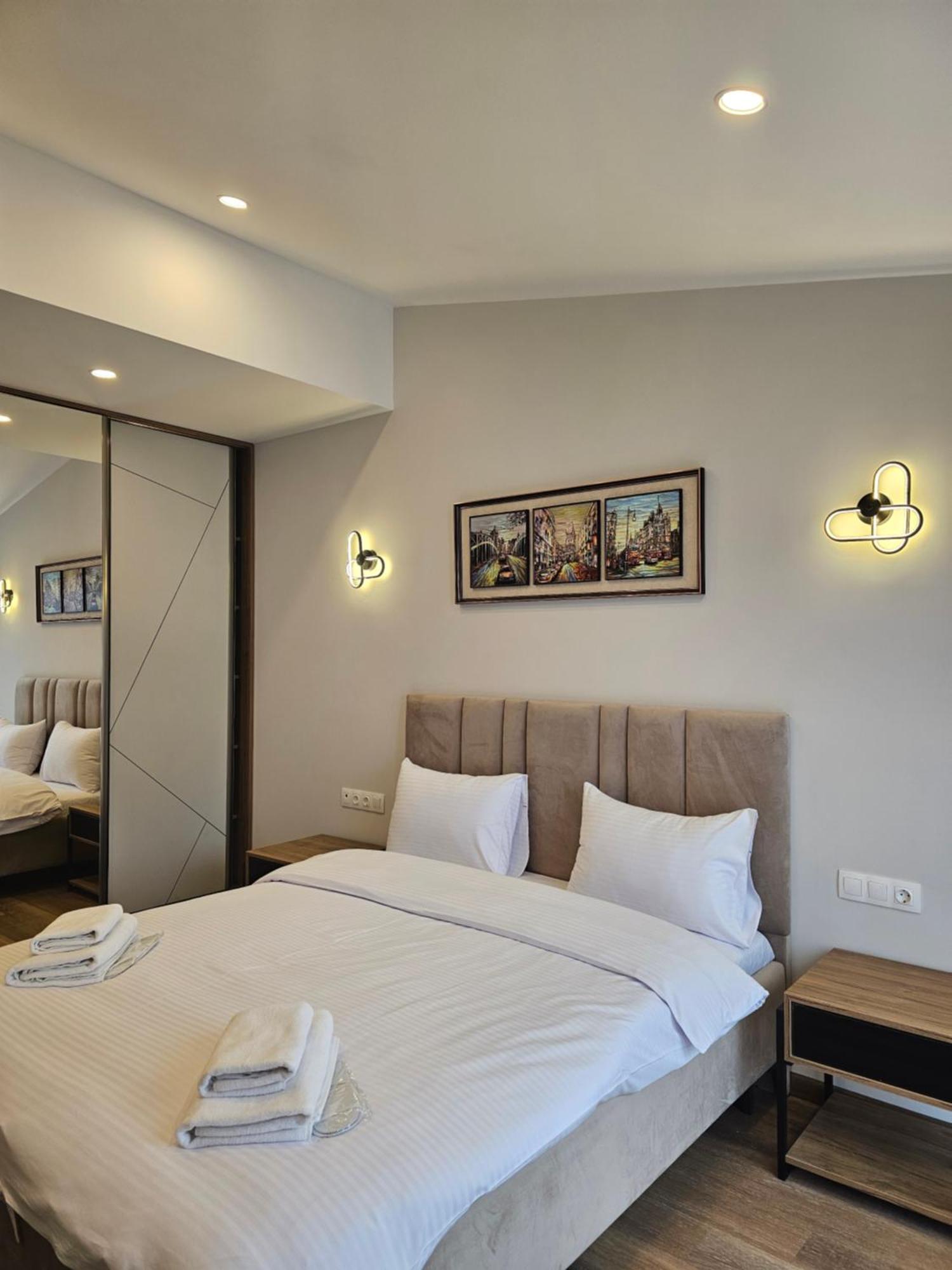 Hotel Avenue 30 Jerevan Buitenkant foto