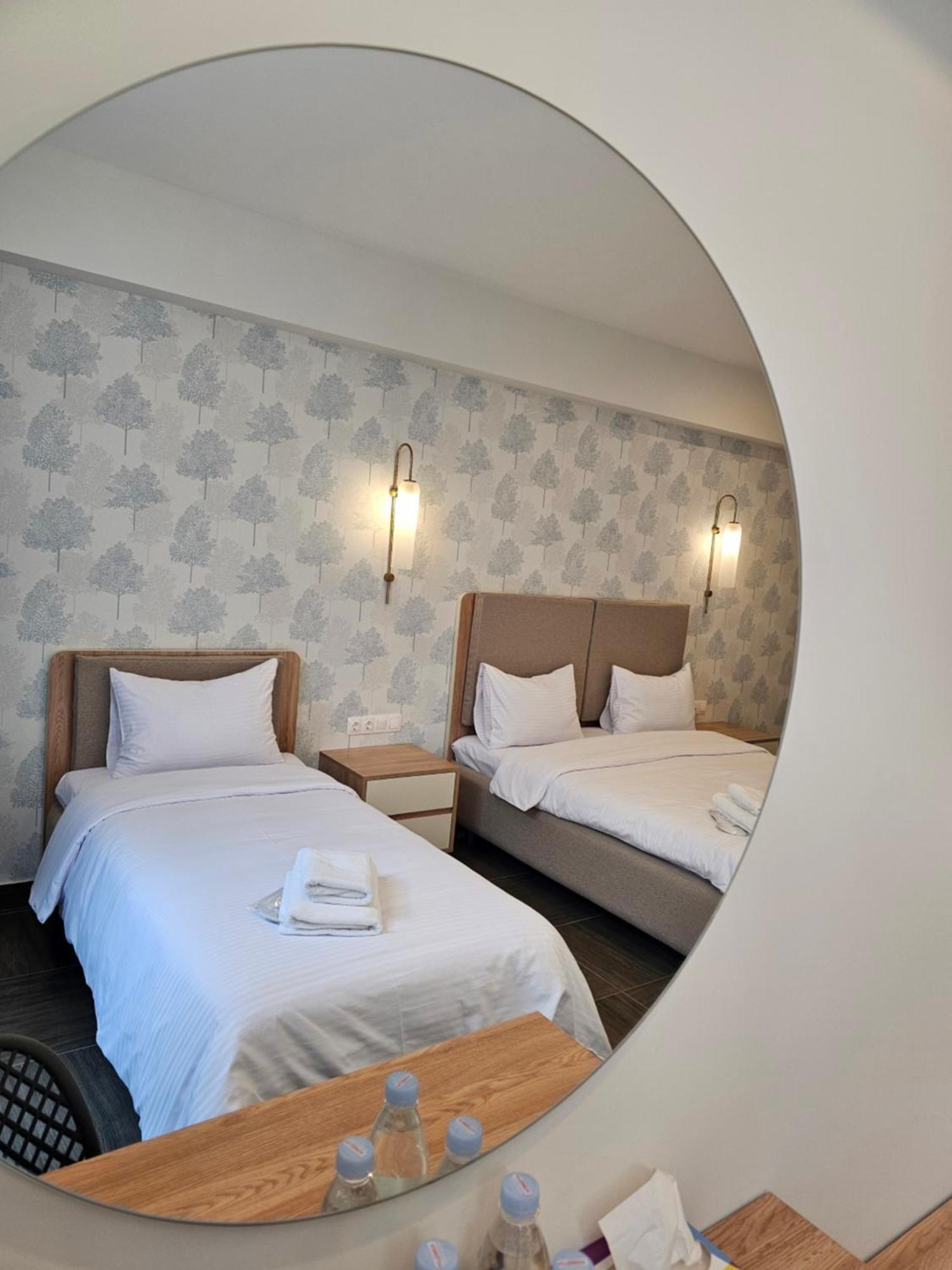 Hotel Avenue 30 Jerevan Buitenkant foto