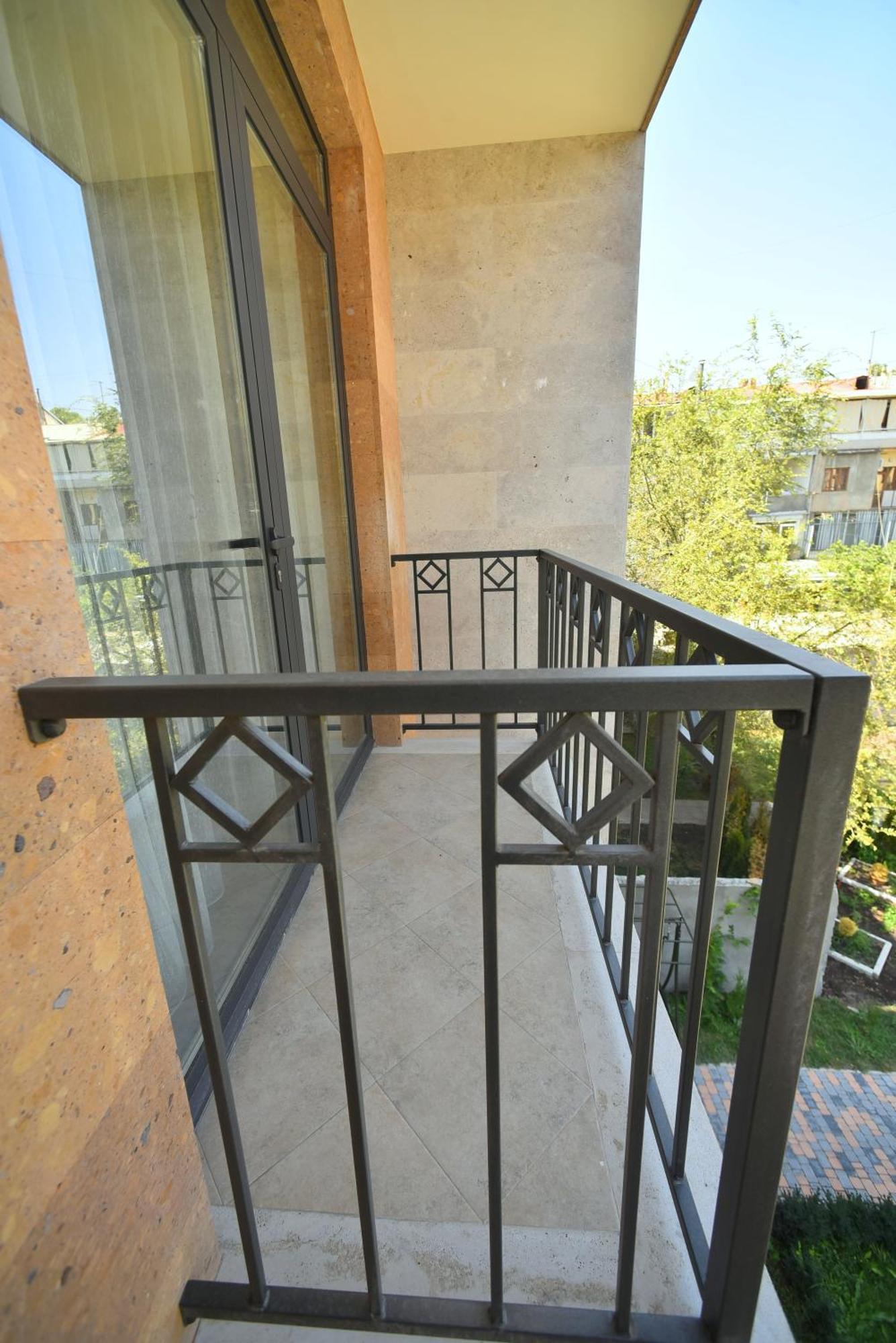 Hotel Avenue 30 Jerevan Buitenkant foto